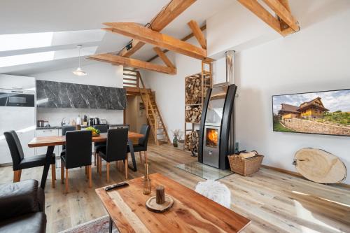 Apartments Srdiecko - Sauna in Smaller apt - Highest in Central Europe - Fireplace - In the forest
