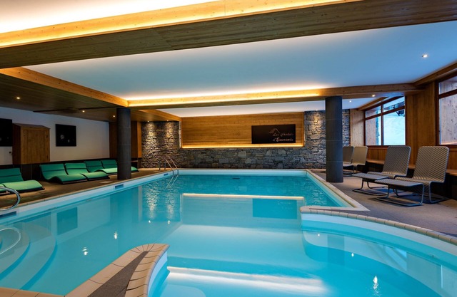 Appart à 100m des Pistes | Accès piscine + Sauna!