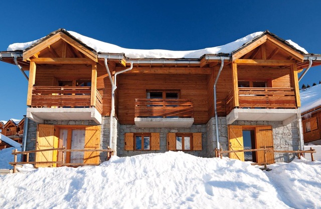 Appart cosy à 50m des pistes | piscine + spa