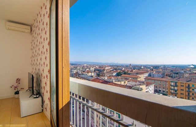 Appartamento con balcone a 500 mt dalla stazione