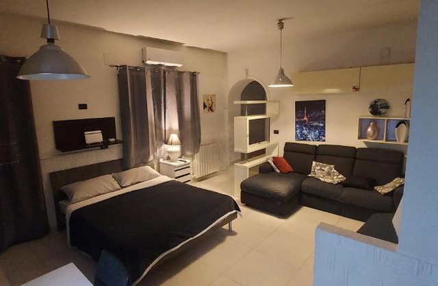 Appartamento suite deluxe climatiz cucina giardino wifi smart tv amazon prime video inclusi