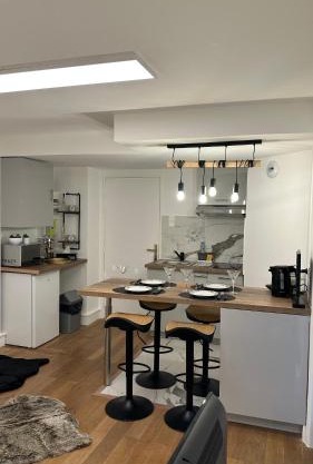 Appartement 5min to DisneyLand, parking privé