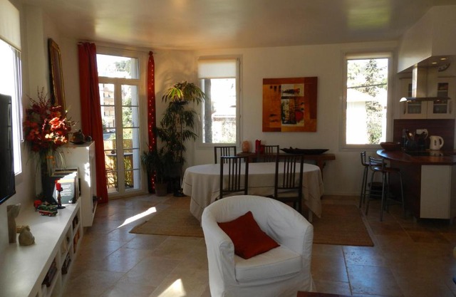 Appartement cosy 100 m2 - climatisé - calme -centre-ville