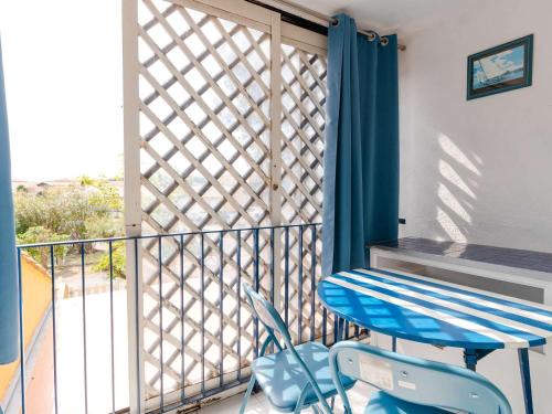 Appartement T2 bord de mer 2 pers, animaux admis, parking public, location draps & serviettes - FR-1-409-25