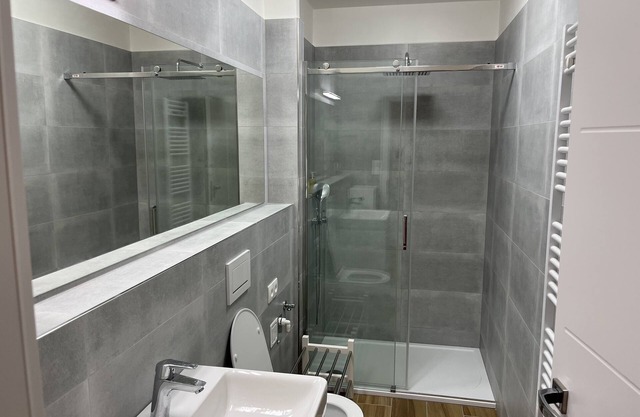 Appartment Mikulov gardens A2 - the view to romantic castle + gardens, NEW HOUSE