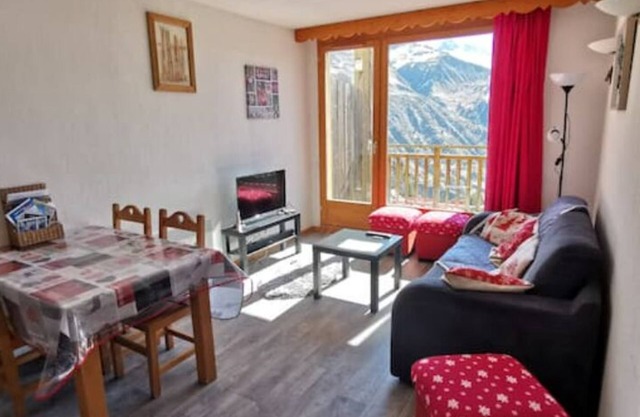 Appt304. 100m pistes. T3. Covered parking. WIFI