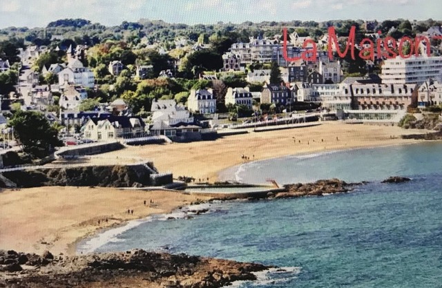 * Apt 2 chambres-plage du casino-vue sur mer! * 2br apt with Ocean Views! *