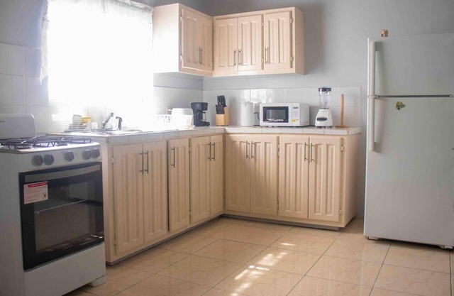 Apt 2 Stylish 2 bed Cosy and Comfortable