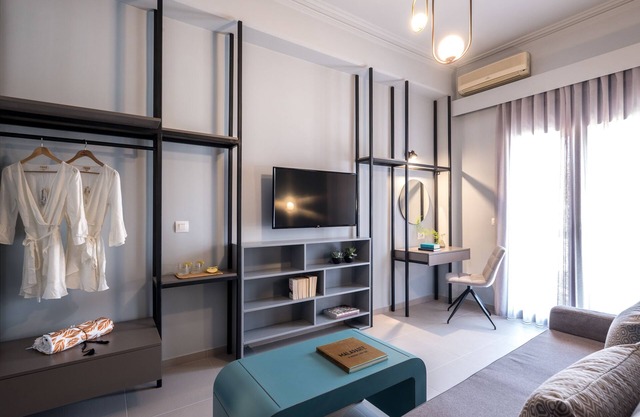 apt.27-102 modern chic apartment in Nafplio.