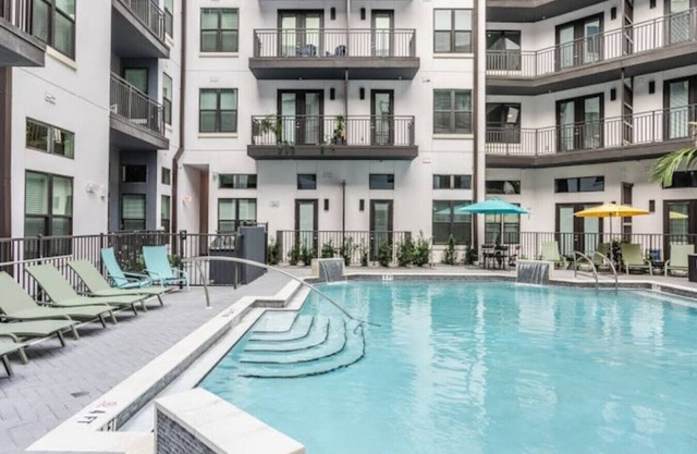 Apt 411 · Luxury Condo w/Pool access In Ybor City Tampa