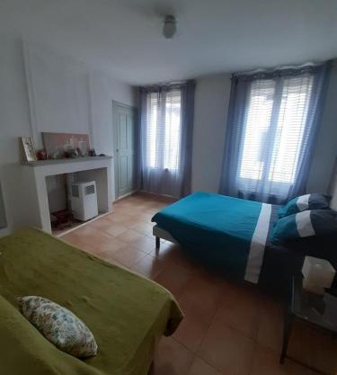 Apt en Luberon appartement 3 chambres et garage privée