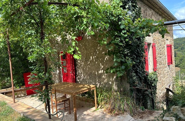 ARDECHE COUNTRY GITE OPEN ALL YEAR ROUND
