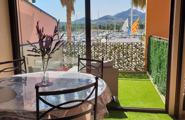 Argelès-sur-Mer Luxury apartment facing the marina clim/wifi