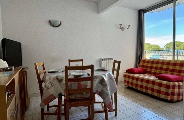 Argelès-sur-Mer - 2-room cabin apartment with parking, 150m from the beach