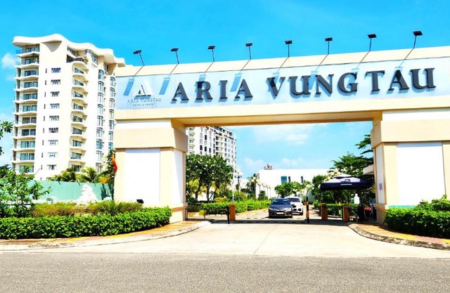 Aria Blue Sapphire Apartment
