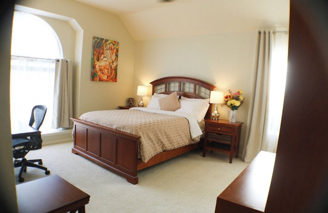 Artistic 1-bedroom in a house - Bliss in a heavenly retreat