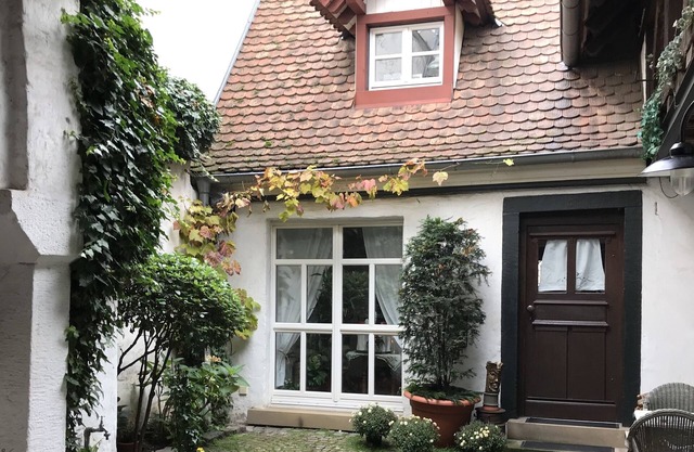 Artistic gem, picturesque ambience in the heart of the Palatinate!