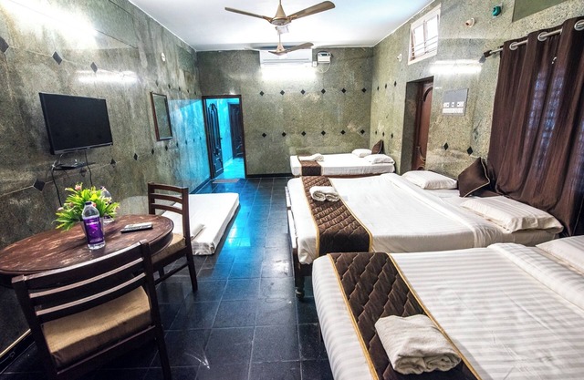 Arunik Inn