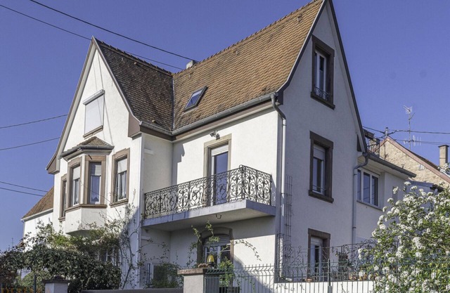 At the gates of Strasbourg charming apartment in lush greenery 4 per.