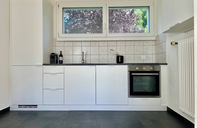 Atrium-Haus mit Garten, 5 Betten und Parkplatz (15 Minuten von Zürich entfernt)
