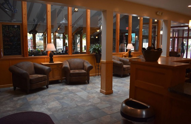 Attitash Resort Condo SLEEPS 11* New Hampshire- White Mountains * *All Seasons