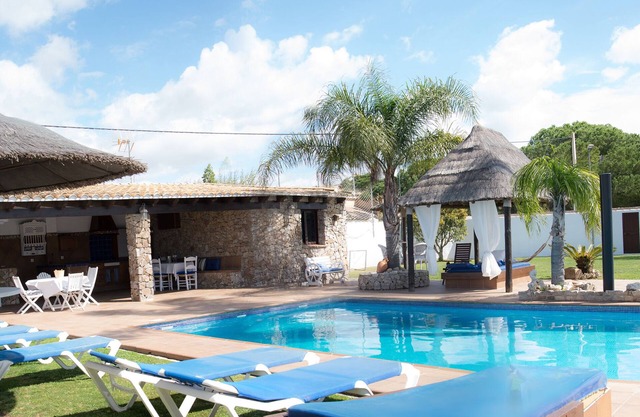 Attractive villa with spacious outdoor pool and large private area