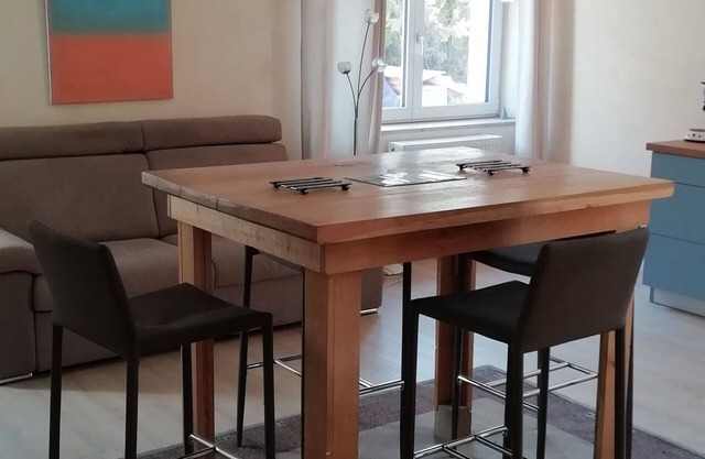 Au Calme, à 3mm de Colmar, Appartement Dans Maison
