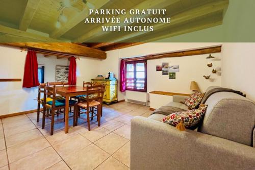 Au Pied Du Château - Wifi Parking