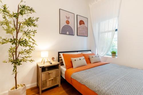 Aura Style 3BD Suite at Times Square Manhattan