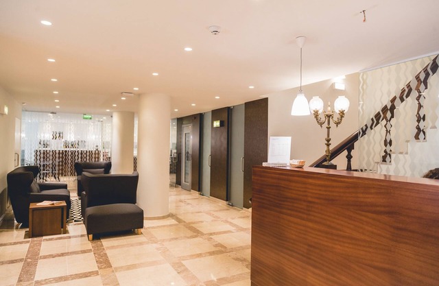 Aveiro Center Hotel