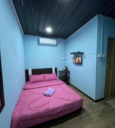 AVINA'S Roomstay 2