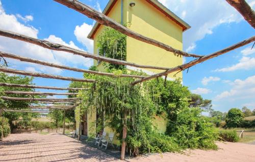 Awesome Home In Roma With Wifi