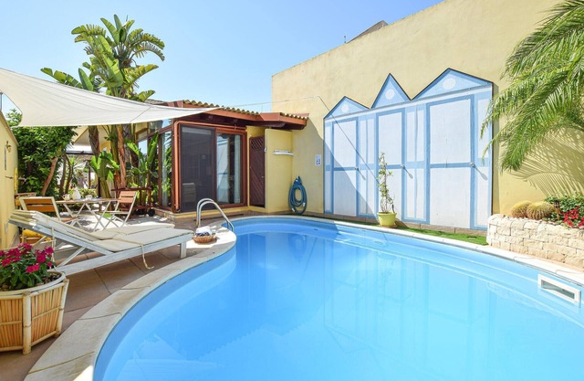 Awesome home in Scoglitti