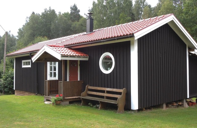 Awesome home in Vrigstad with kitchen