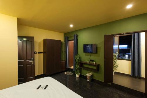 AYA rooms