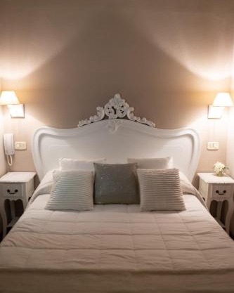 B&B Alexander