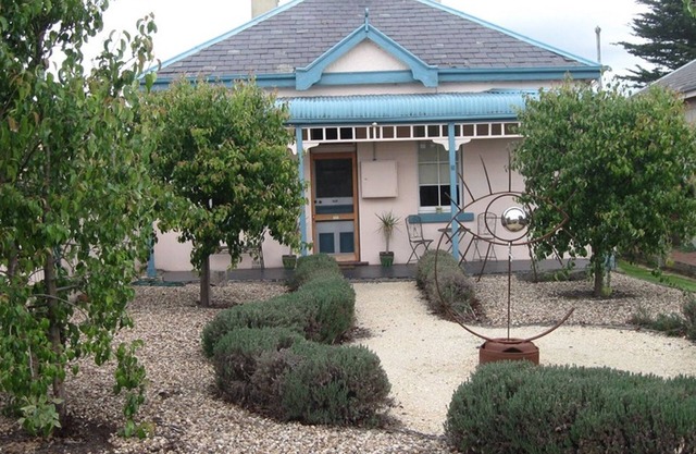 B&B on Piper - Beautiful Cottage Accommodation