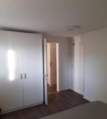 B & B Wohlen Central