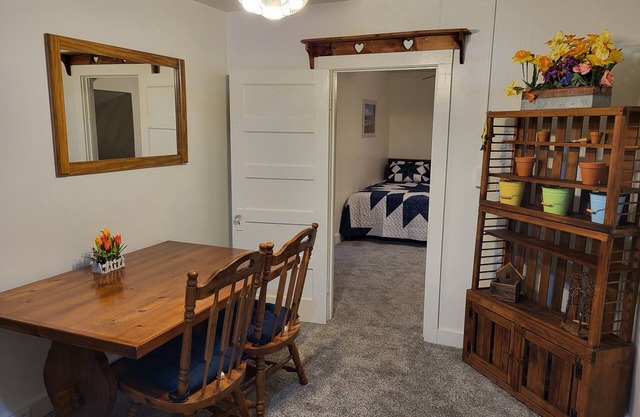 B. V. Mountain Retreat - STR-222