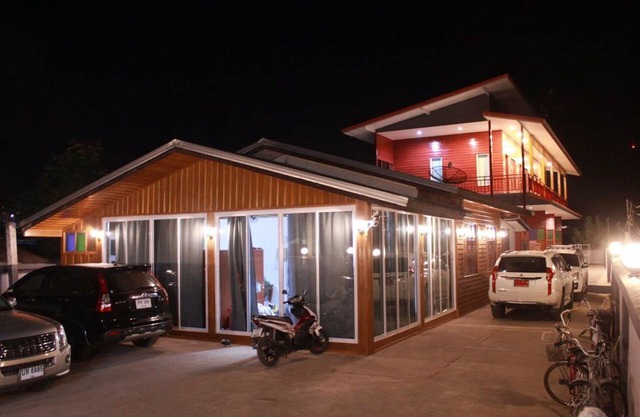 Baan Plernphat 1
