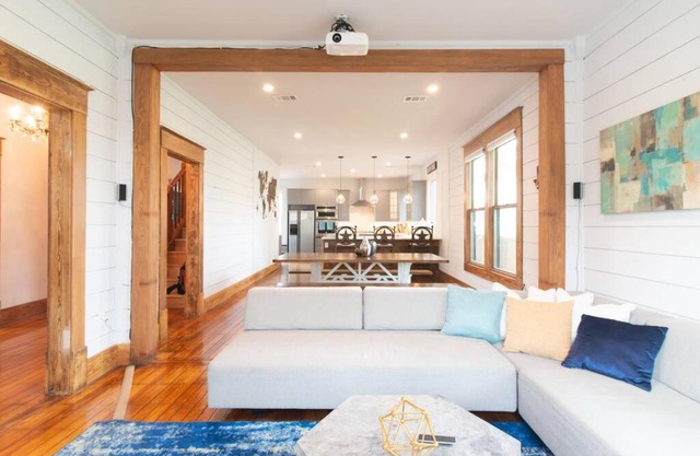 Bachelor/Bachelorette Weekend in the Heart of ATX
