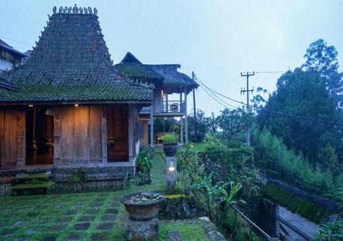 Baleluhur Villa Ciwidey