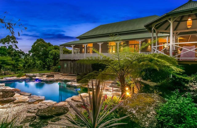 Bangalla - luxury hinterland retreat with pool