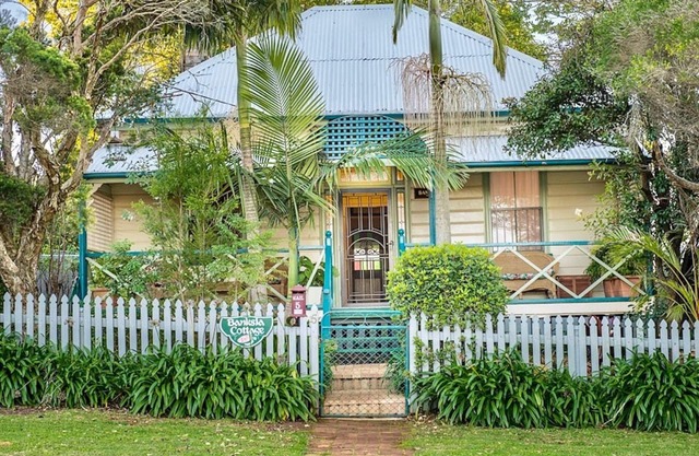 Banksia Cottage Toowoomba - Pet Friendly Getaway