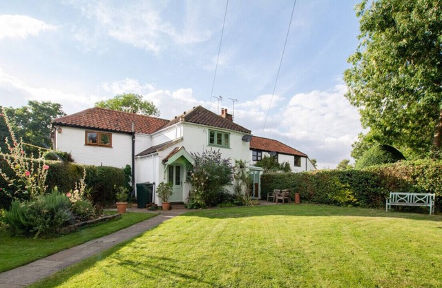 Bar Lane Cottage - Three Bedroom House, Sleeps 5