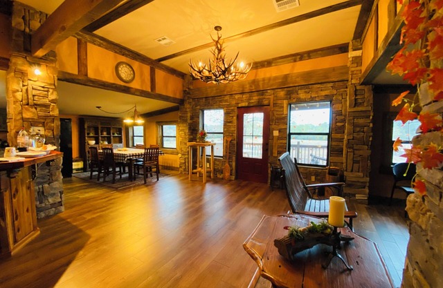Barnhouse @ Whiskey Flats Ranch