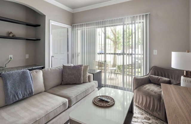 Barsala l Stylish 1BD Apt: Pool, Fitness, & Private Balcony