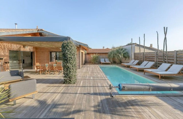 Bassin -villa Privée 12 Personnes Piscine Chauffée