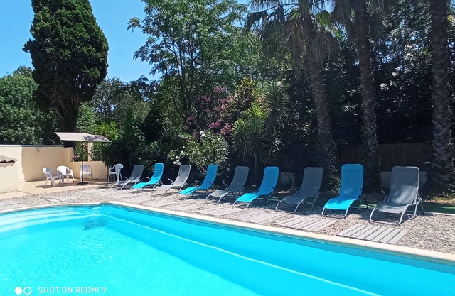 Bastide on old winery with swimming pool and WIFI for 11 people
