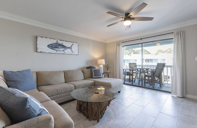 Bay View 6- W/Private Boat Slip, On Wolf Bay! Pool!